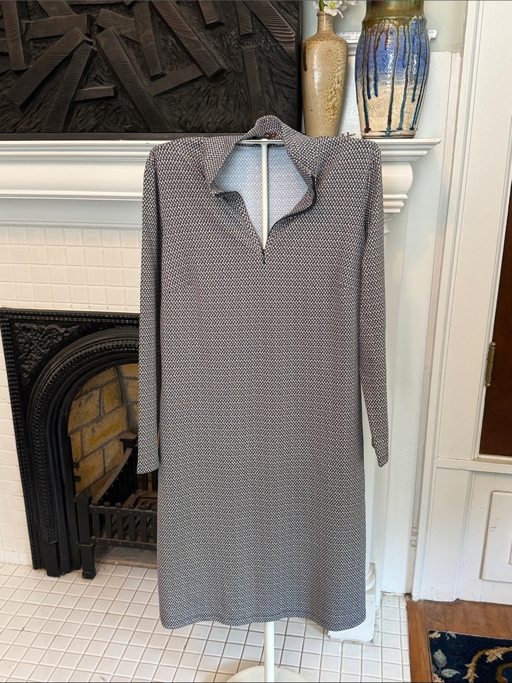J. McLaughlin‎ Front Zip Midi- worn about 2-3x